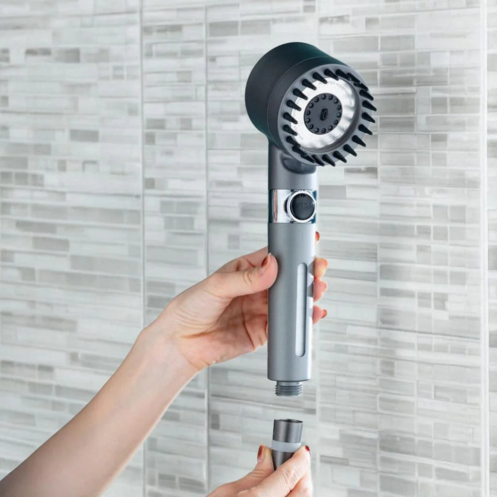 WaterLux séparé du flexible : le raccord fileté est visible à la base du manche